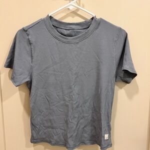 Vuori Gray Crop Top